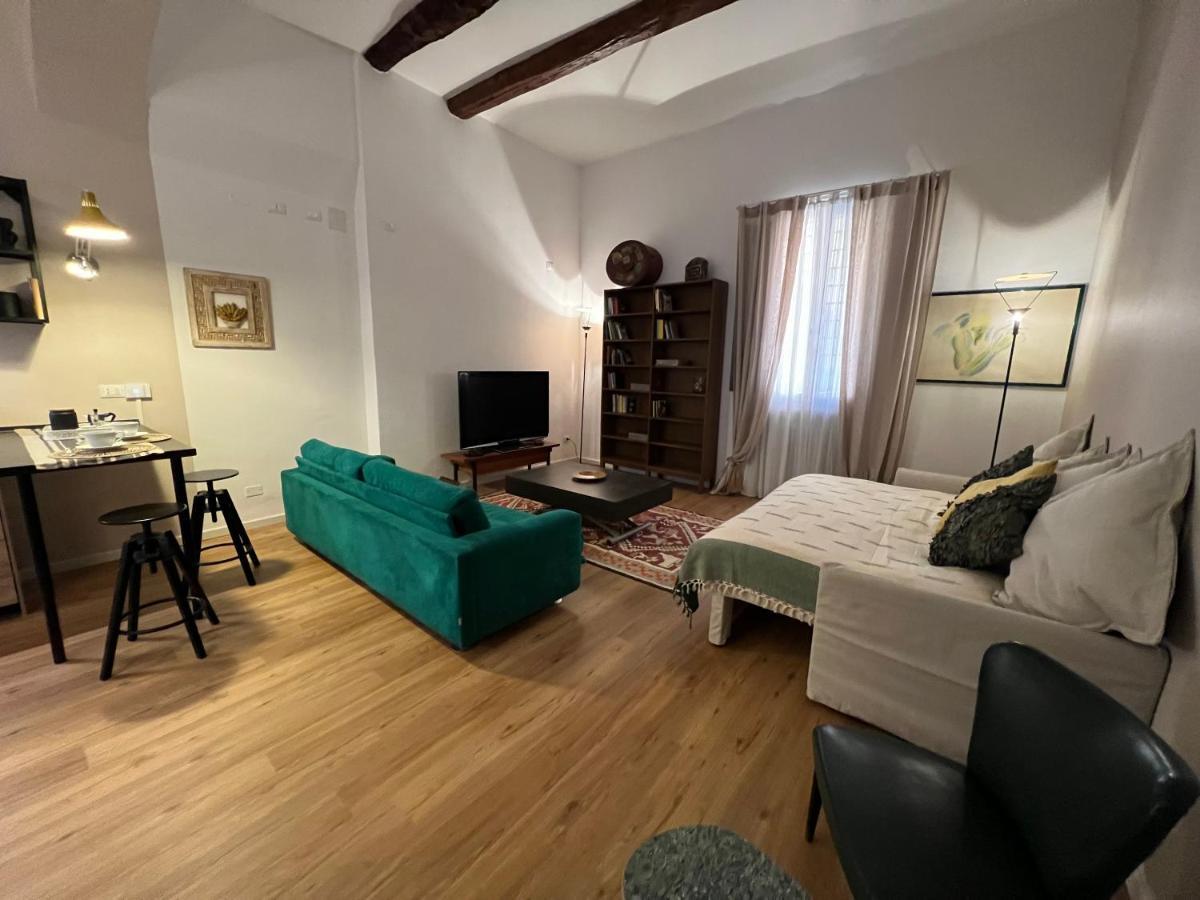 Housmart Senzanome 9/3 Apartment Bologna Exterior photo